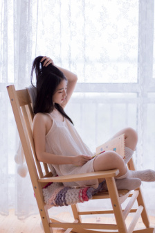 图书室的女朋头